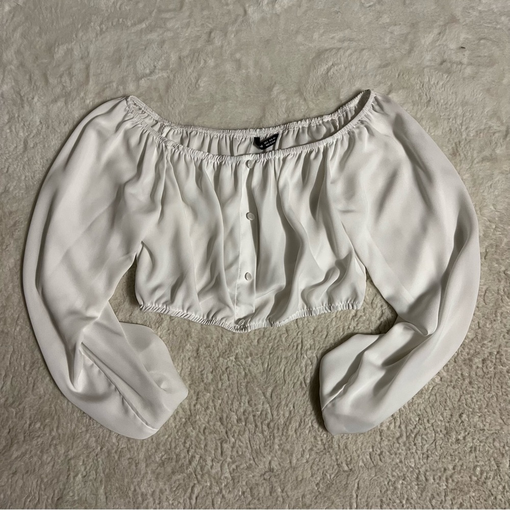 NWT Long sleeve Crop Top